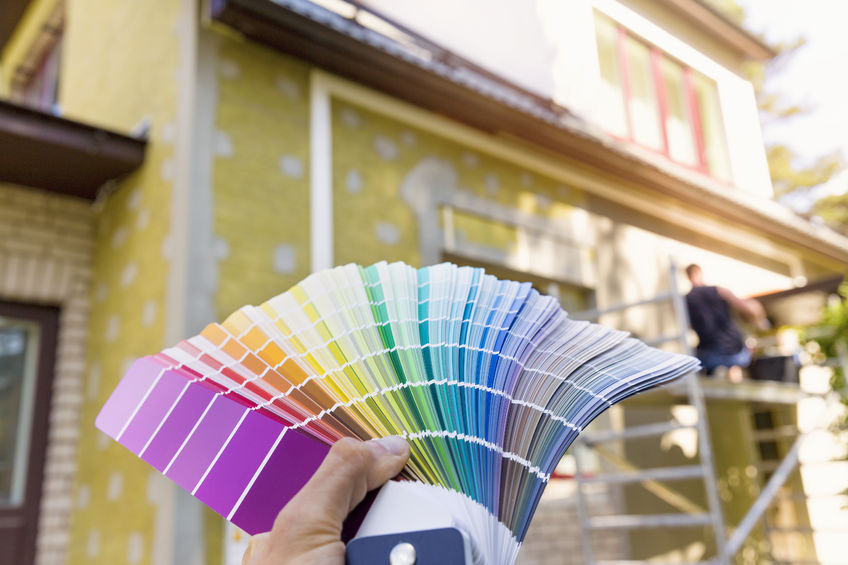 choosing a paint color for house exterior 